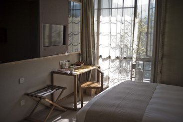 هتل Tea Boutique