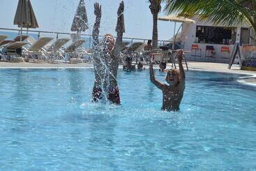 Las Villas De Amadores