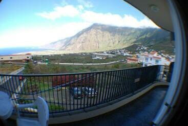 Apartamentos Jucar