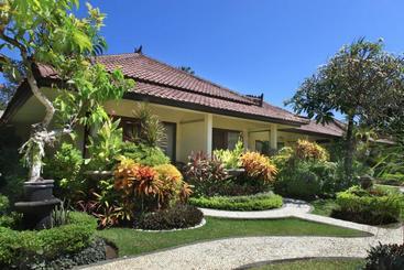 هتل Bali Reef Resort