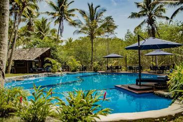 هتل Itacare Eco Resort