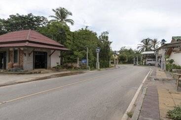 هتل Noppharat Resort
