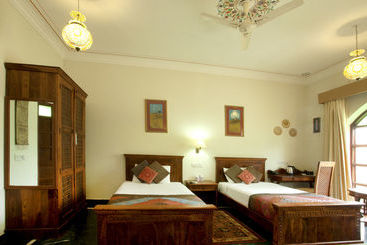 Hotel Sara Vilas