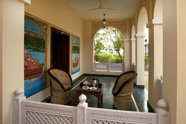 Hotel Sara Vilas
