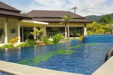 Noren Resort By El Greco