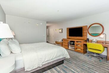 هتل Hampton Inn & Suites Fort Worth West I 30