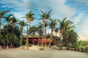 هتل Laguna Del Cocodrilo