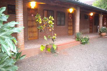 هتل Tangoinn Downtown Iguazú