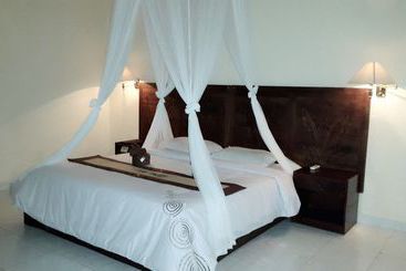 هتل Puri Dalem Cottages