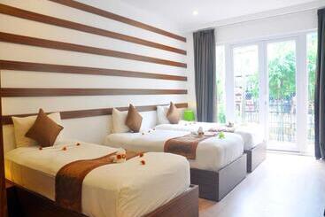 هتل Vinh Hung 2 City