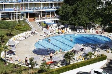 Park Hotel Perla
