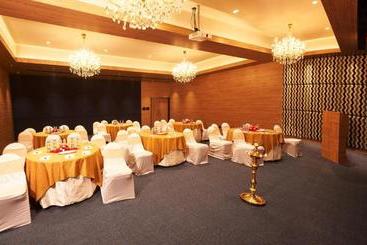 استراحتگاه Mgm Eastwoods