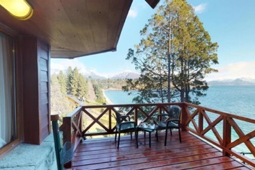 هتل Charming Luxury Lodge & Private Spa