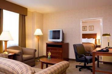 هتل Homewood Suites By Hilton Hartford Downtown