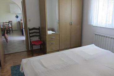 Apartments Ana