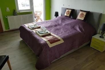 هتل Stayincologne