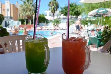 Azuline Apartamentos Sunshine