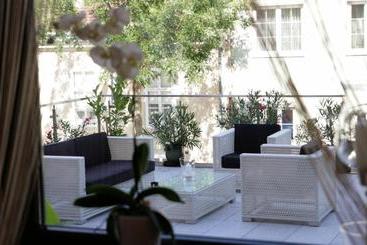 هتل Aurelius Pension