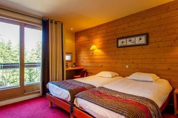 هتل Club Vacanciel De Courchevel