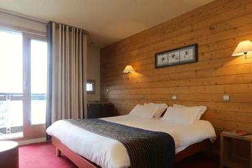 هتل Club Vacanciel De Courchevel