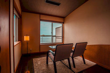 Kaga Kanko Hotel