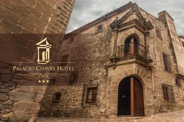 Palacio Chaves - Trujillo
