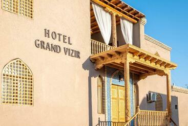هتل Grand Vizir