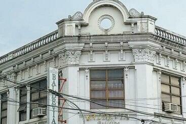 هتل Reddoorz @ Baldevia Silay