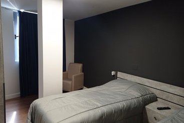 Apartamentos Hi Apartaments Santander 3000