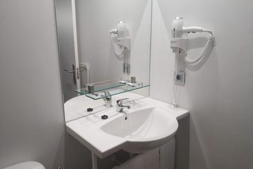 Apartamentos Hi Apartaments Santander 3000
