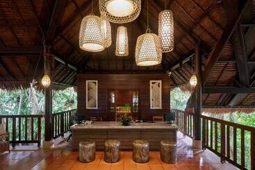 ホテル Khaolak Paradise Resort