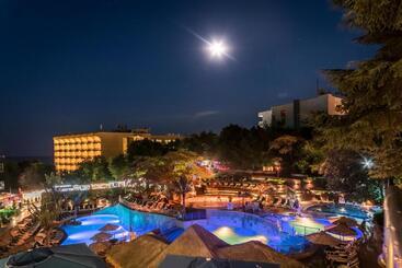 هتل SH Dolce Mare All Inclusive Free Beach & Beach Bar Fully Renovated
