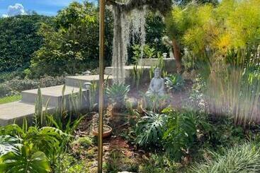 هتل Gulupa Ecolodge