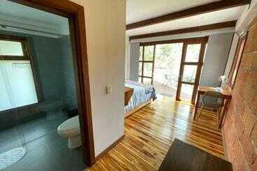هتل Gulupa Ecolodge