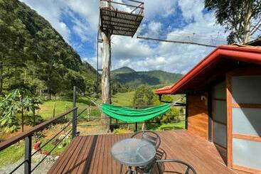 هتل Gulupa Ecolodge