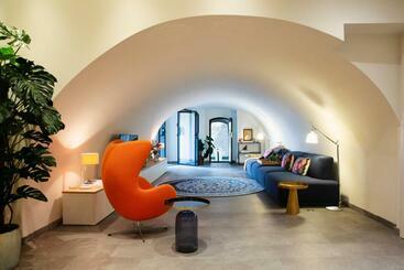 Loft 188 Luxury Apartment