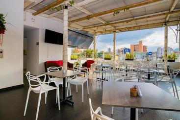 هتل Ayenda 1415 Las Vegas Granada