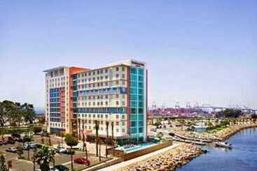 公寓式酒店  Residence Inn Long Beach Downtown