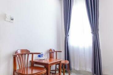 Bao Ngoc Hotel & Apt