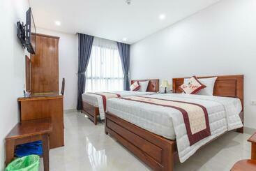 Bao Ngoc Hotel & Apt