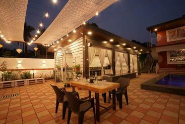 Flora Ecostay Resort And Spa Lonavala