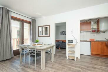 Apartamentos Nevada Mikka 3000