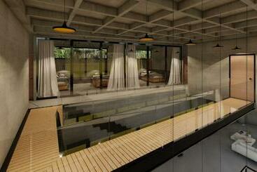 تختخواب و صبحانه The Elemynt Mansion