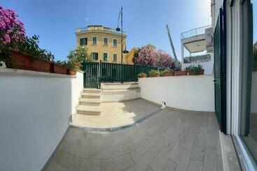 Riviera Albachiara Anzio B&b