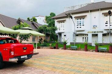 هتل Khách Sạn Hương Mê