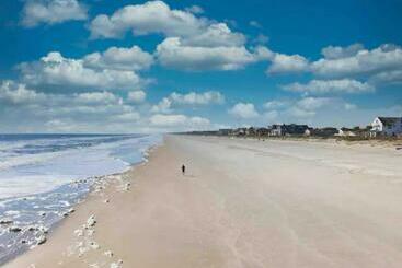 Ocean Breeze - Limbe