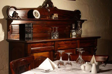هتل Fyffe Country Lodge