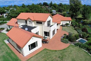 Motueka Homestay Bed & Breakfast