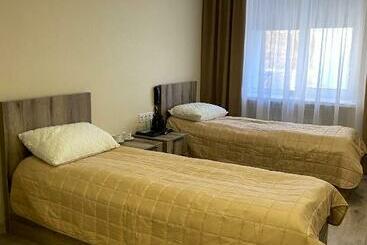 هتل Prestige Apartments Berezinka