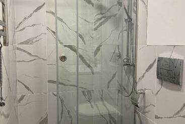 هتل Prestige Apartments Berezinka